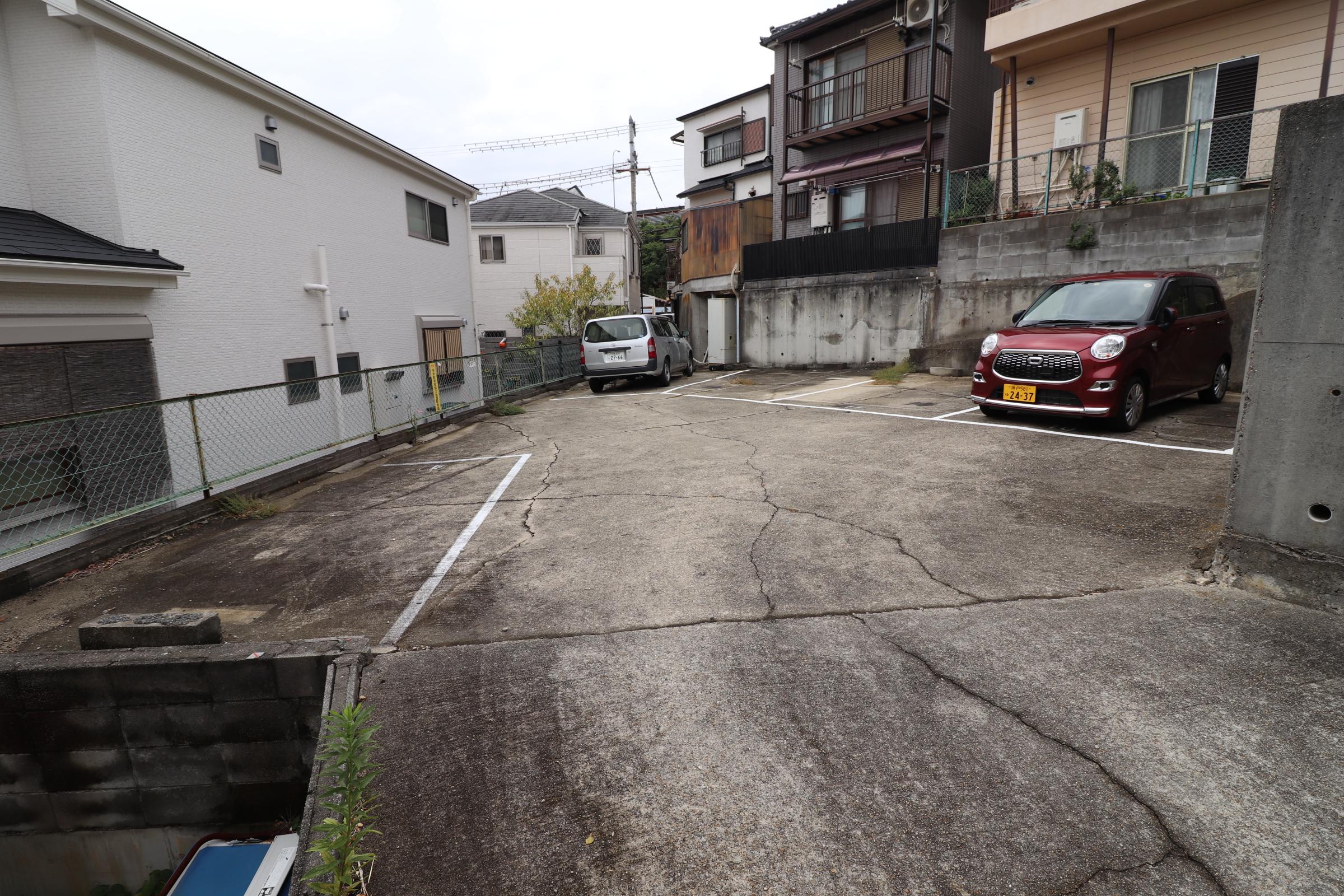 シェトワ西脇第2駐車場の外観・駐車場イメージ2枚目