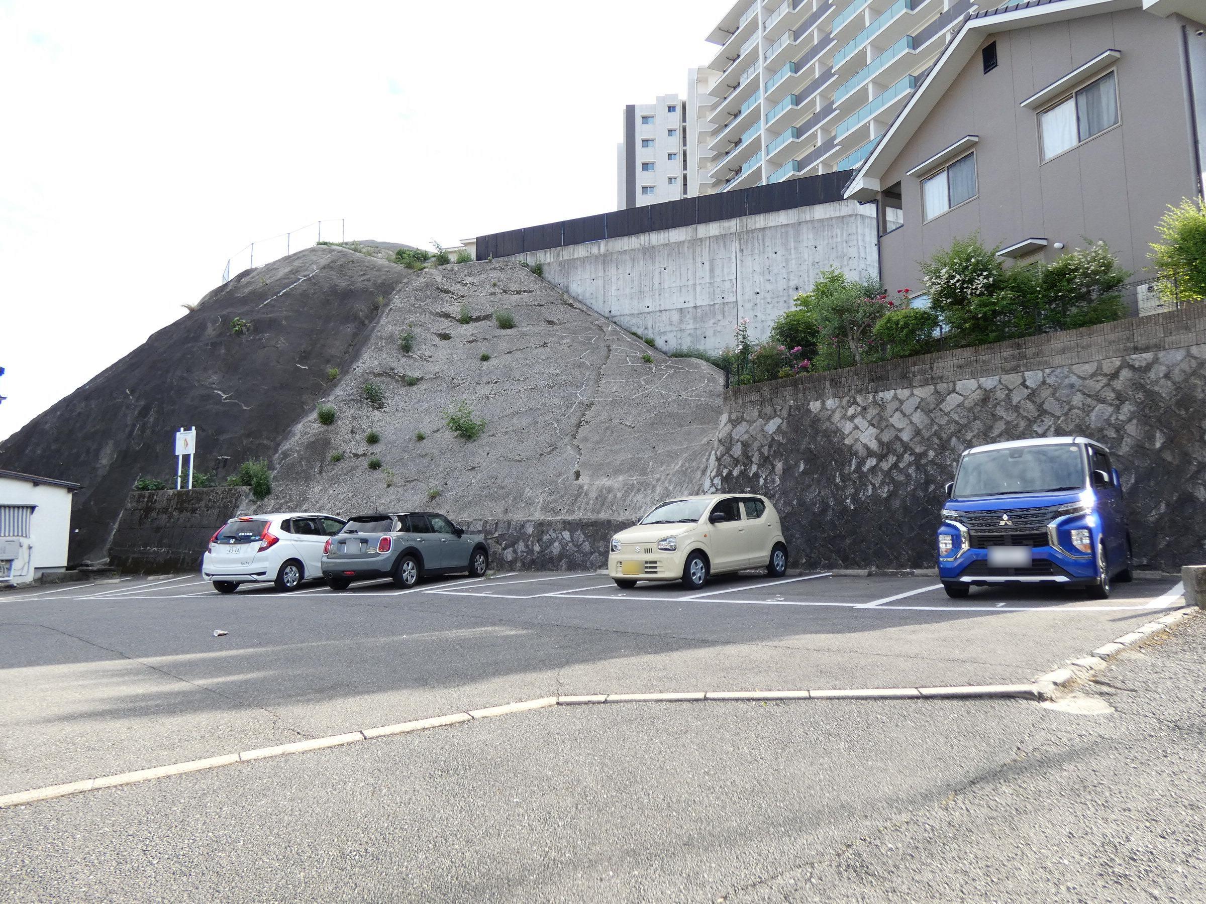 藤沢駐車場の外観・駐車場イメージ2枚目