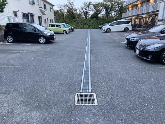 フィオーレ住吉(40500)の外観・駐車場イメージ1枚目