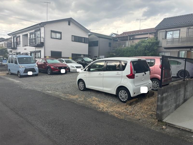 東柏ヶ谷４丁目駐車場の外観・駐車場イメージ1枚目