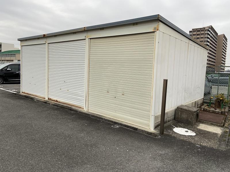 岡﨑駐車場の外観・駐車場イメージ3枚目