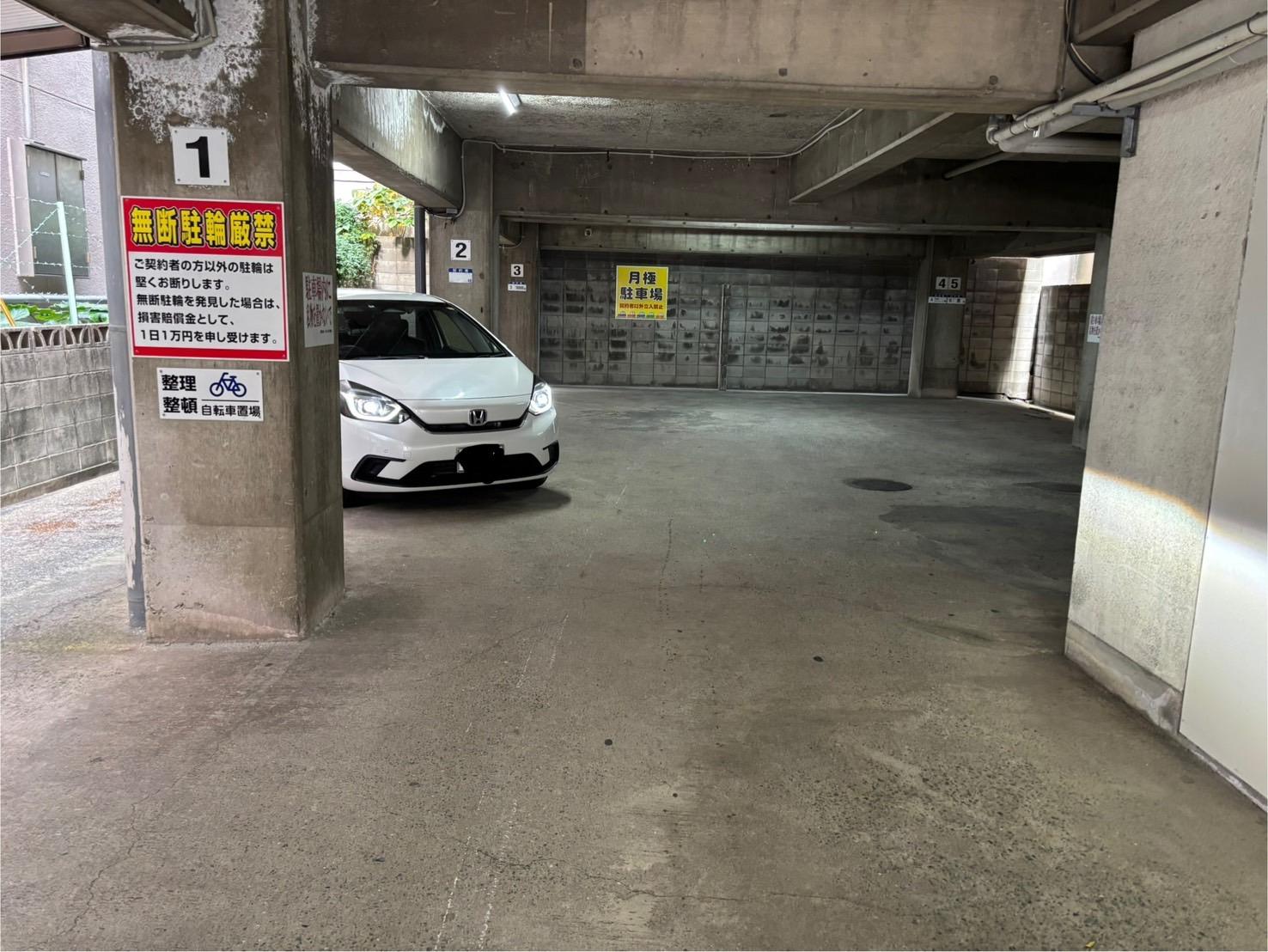 嘉村ビル駐車場の外観・駐車場イメージ2枚目