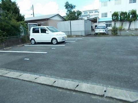 フリーダム　南金目(19266)の外観・駐車場イメージ1枚目