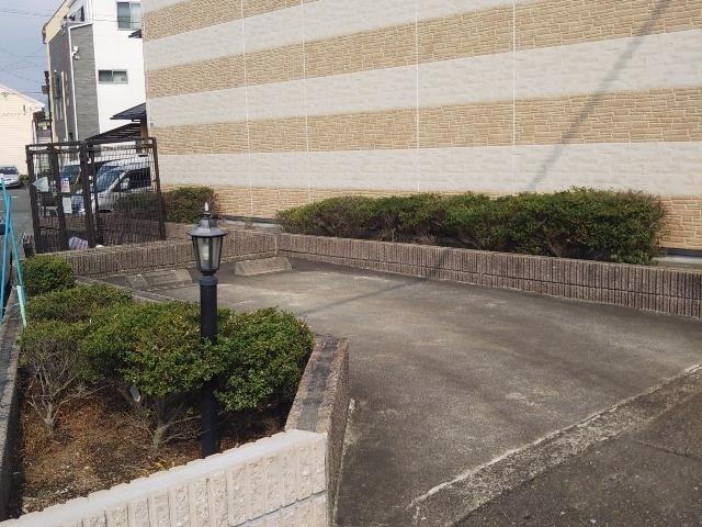 和(30396)の外観・駐車場イメージ1枚目