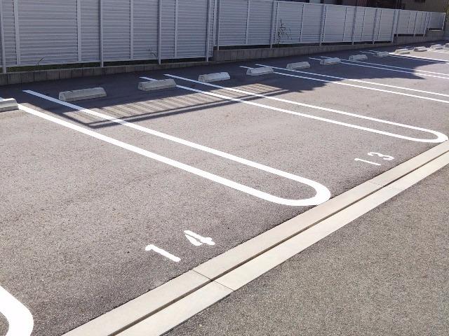 ミランダＡｎｅｌａ(57191)の外観・駐車場イメージ1枚目