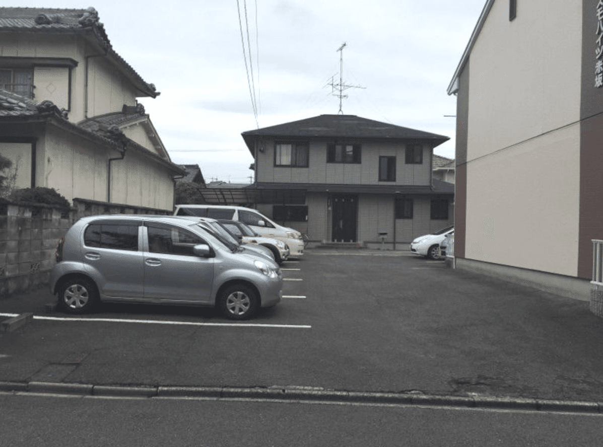 ＦＫコスモハイツ赤坂駐車場の外観・駐車場イメージ3枚目