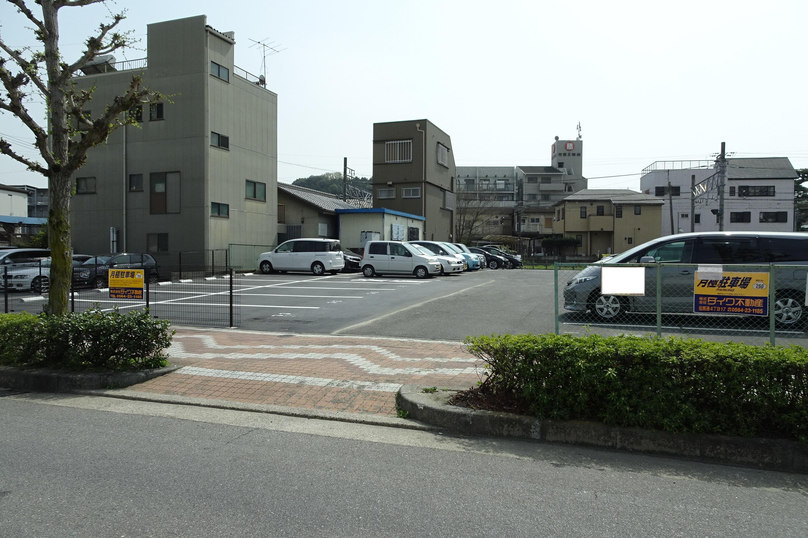 米坂駐車場（上明大寺）の外観・駐車場イメージ1枚目