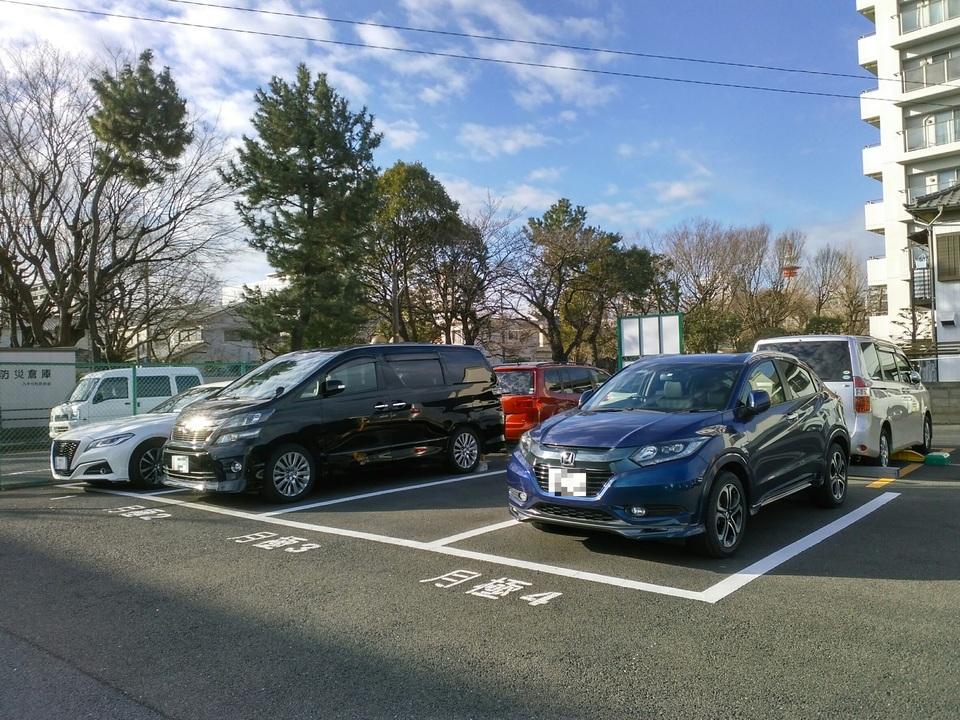 平塚八千代町の外観・駐車場イメージ1枚目
