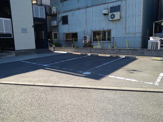 タラセア(46896)の外観・駐車場イメージ1枚目