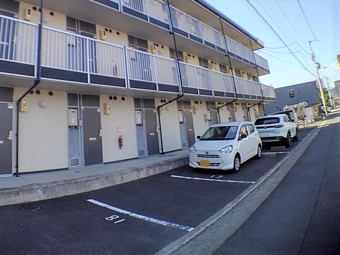 レインボーロード(38338)の外観・駐車場イメージ2枚目