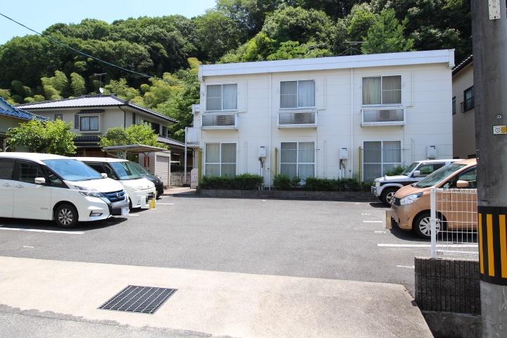 シャルマン(18278)の外観・駐車場イメージ1枚目