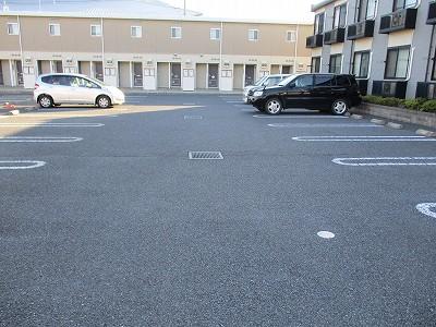 ディヤハイム　藤(30940)の外観・駐車場イメージ1枚目