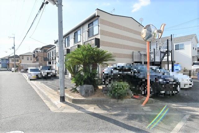 Ｌｉｎｄｅｎ(37103)の外観・駐車場イメージ1枚目