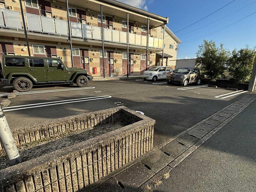 マグノリア　イワタ(30804)の外観・駐車場イメージ1枚目