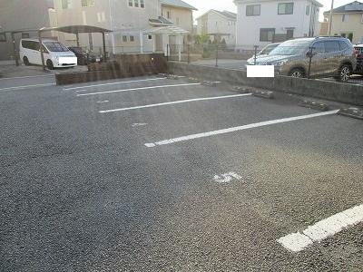 フロンティア(16566)の外観・駐車場イメージ1枚目