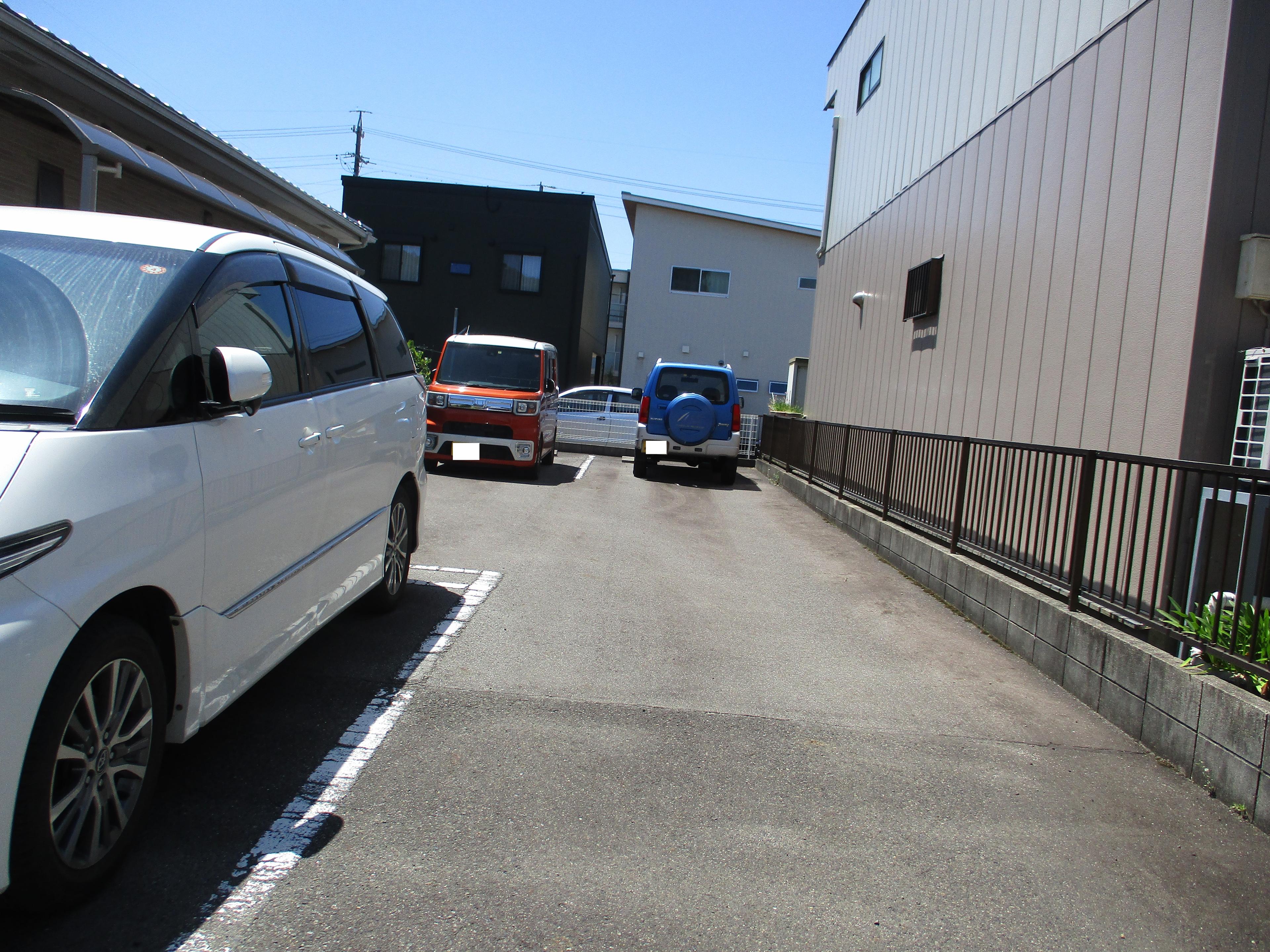 J-510の外観・駐車場イメージ1枚目