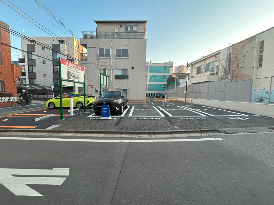 小山台１丁目第９の外観・駐車場イメージ2枚目