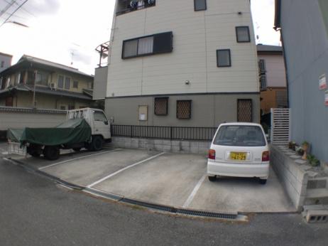 上小阪南光モータープールの外観・駐車場イメージ1枚目