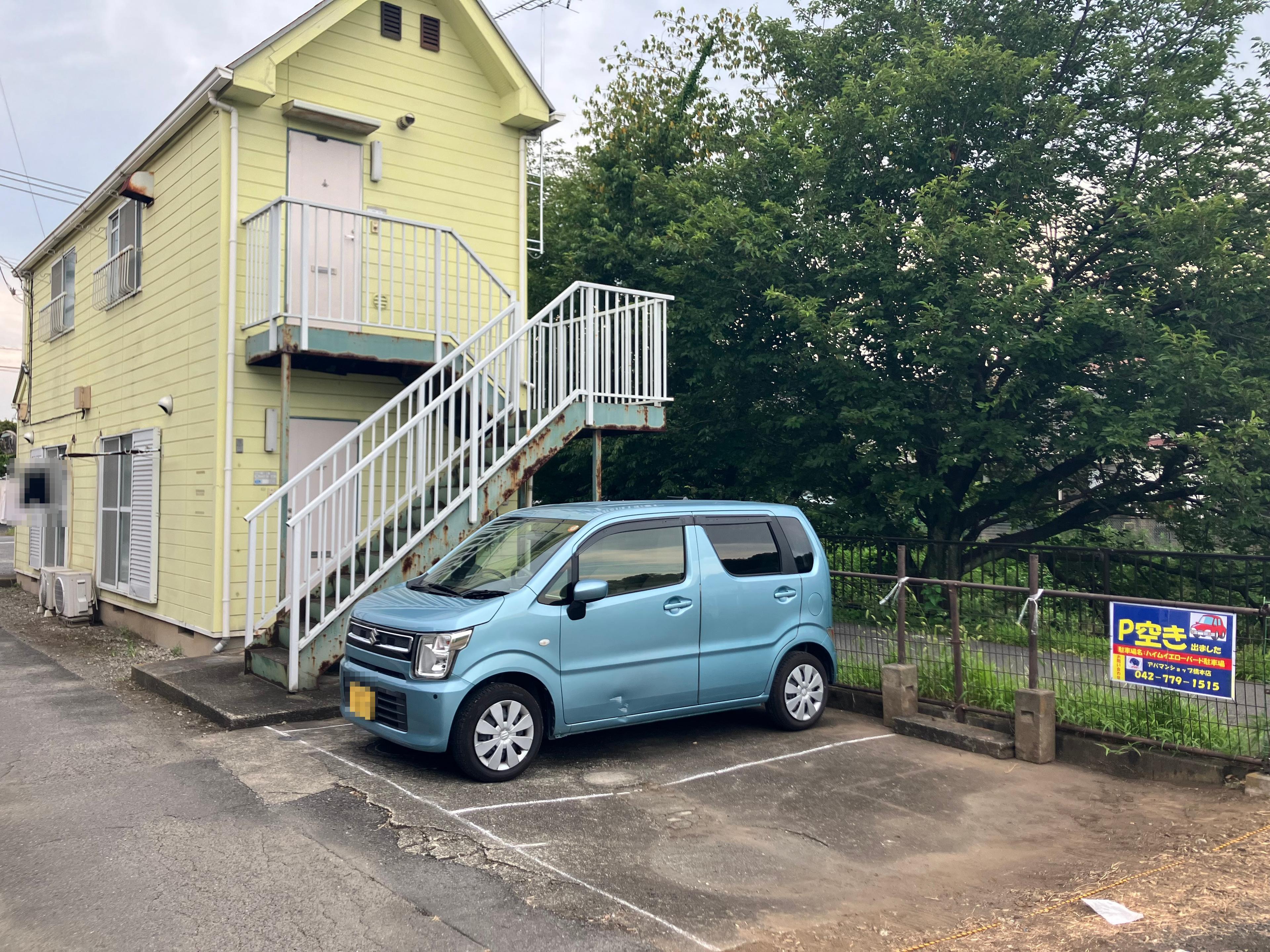 ハイムイエローバードの外観・駐車場イメージ1枚目