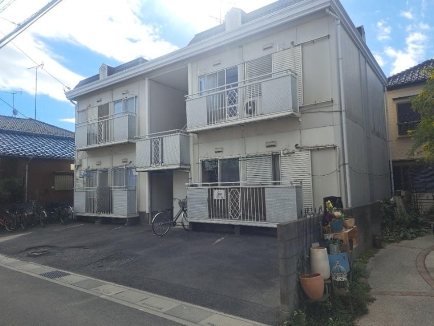 川越市月吉町 32番駐車場(ファミーユまつもと)の外観・駐車場イメージ1枚目