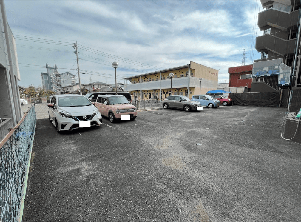 S-FORT佐賀医大前（駐）の外観・駐車場イメージ1枚目
