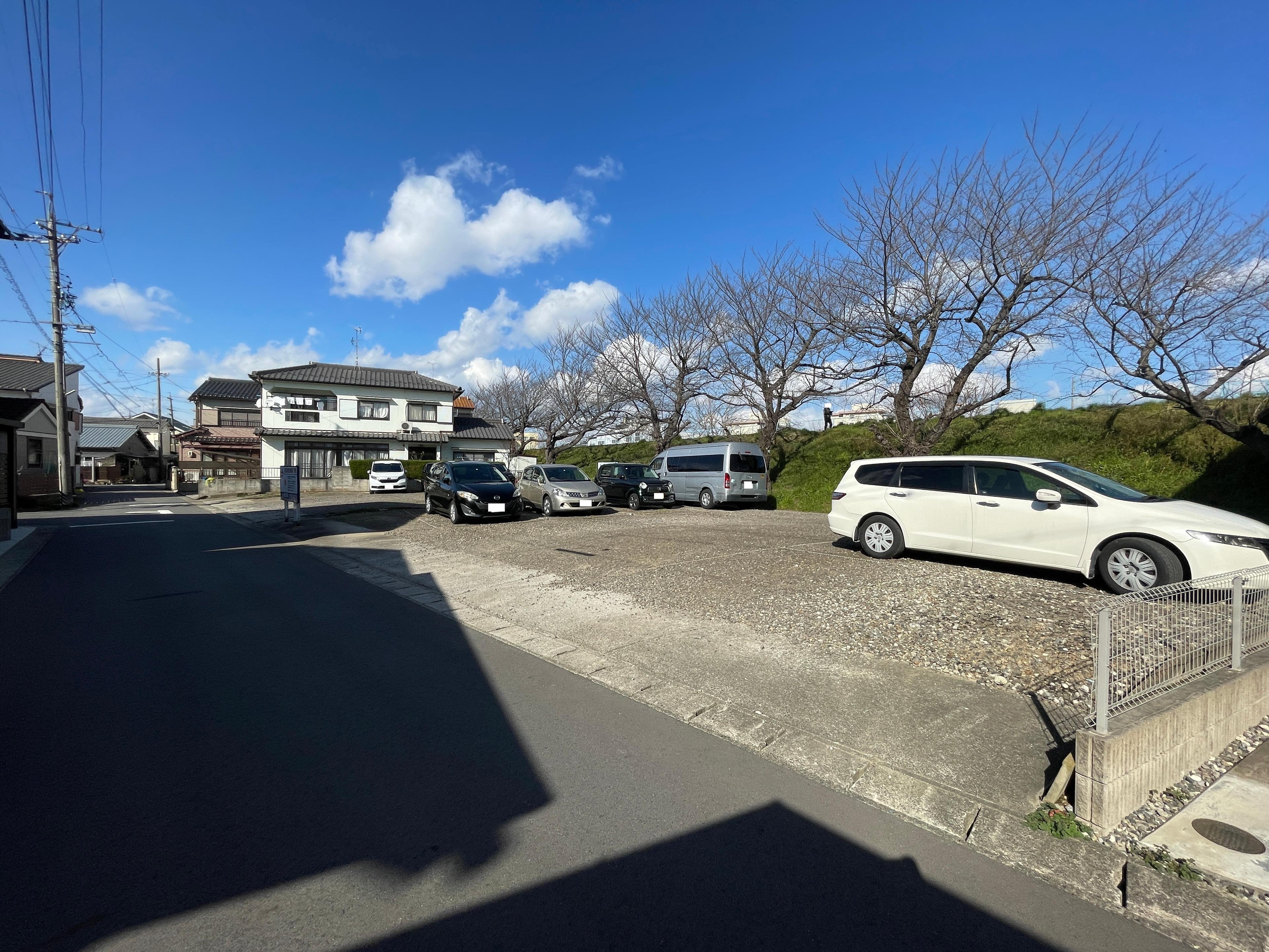 河原南駐車場の外観・駐車場イメージ2枚目