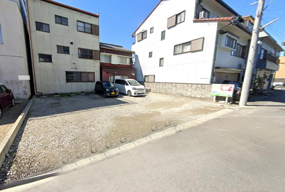 ピュア・羽衣第１駐車場の外観・駐車場イメージ1枚目