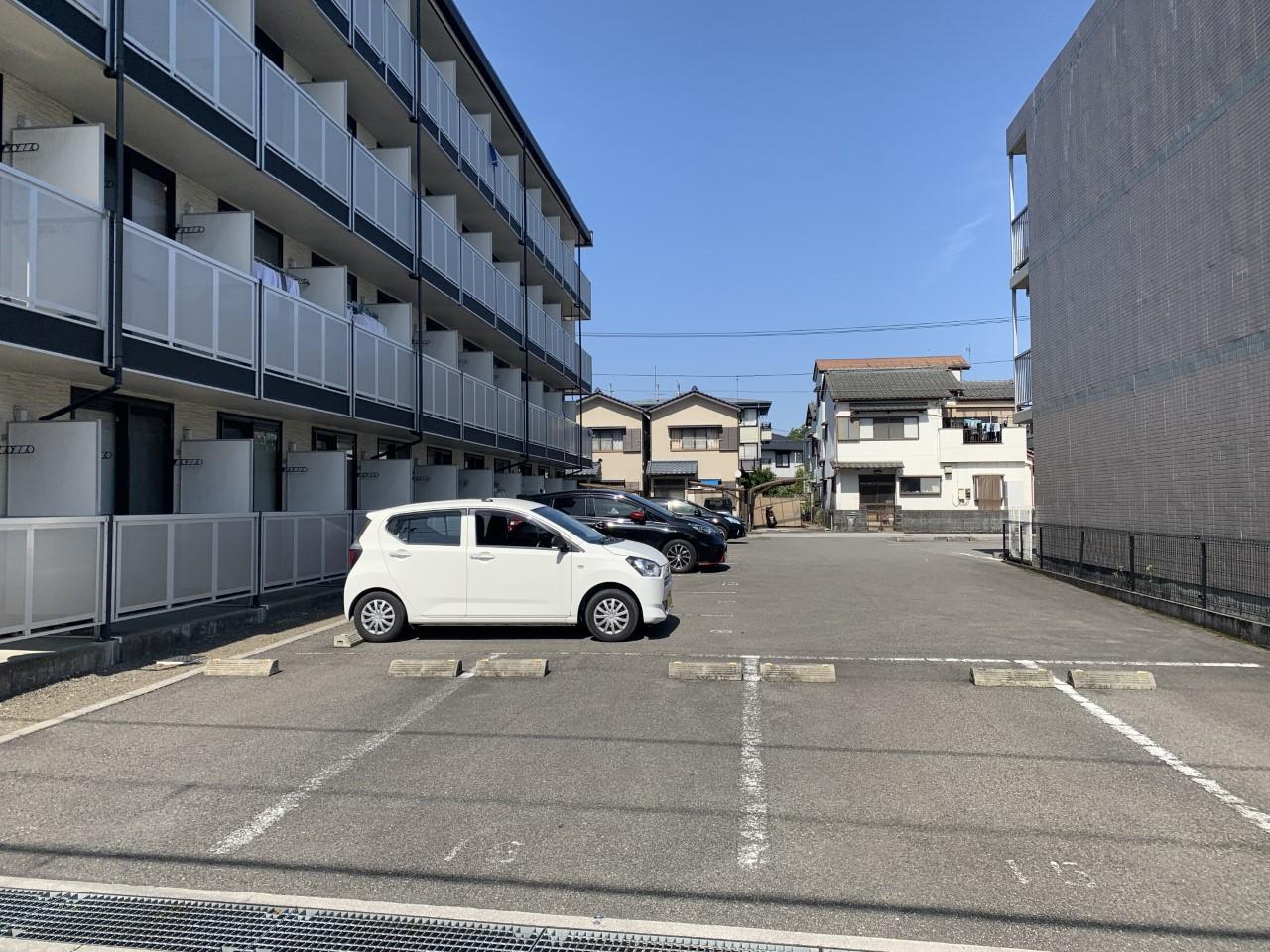 ヴィラ高須(37757)の外観・駐車場イメージ1枚目