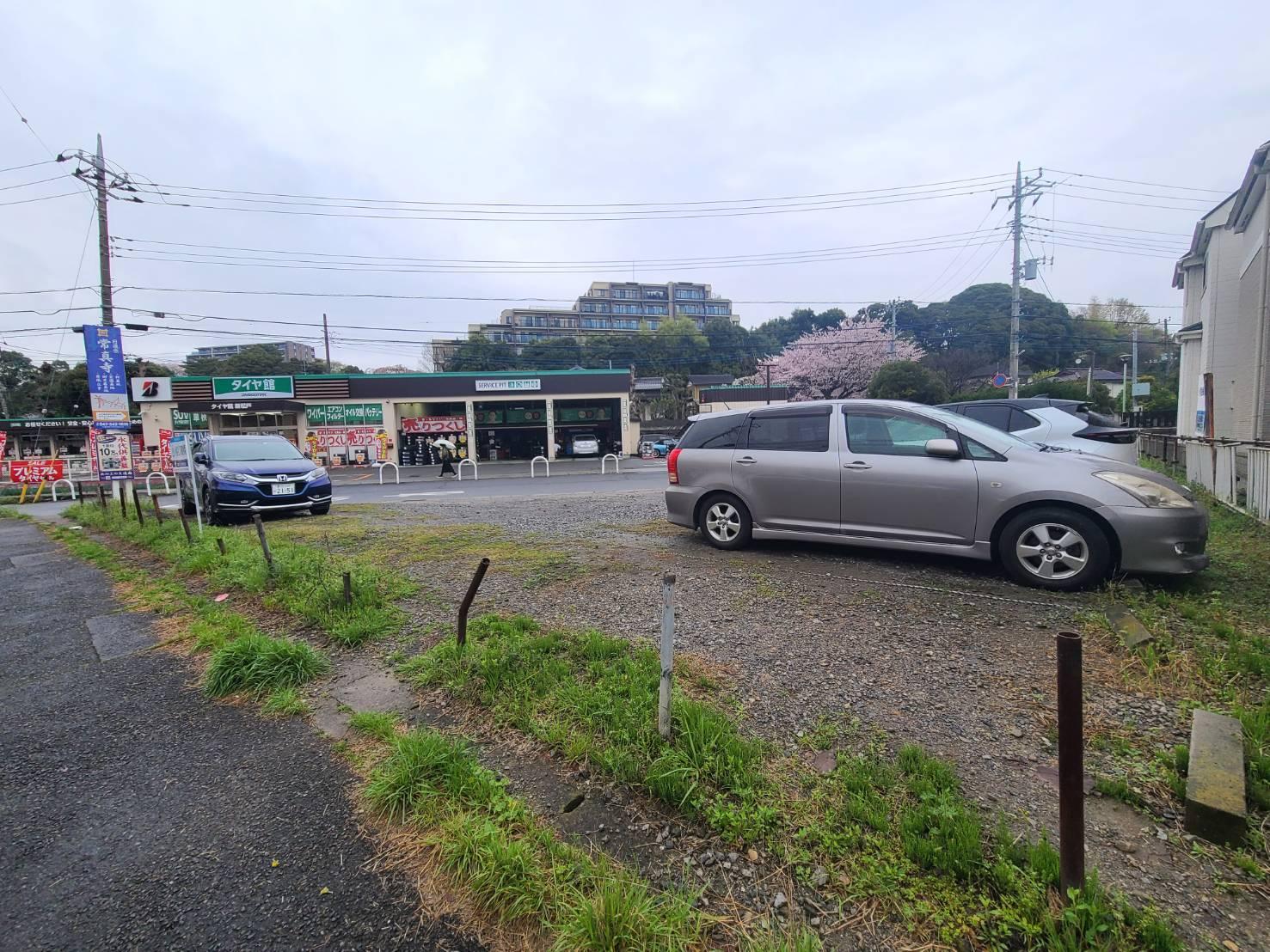小宮１丁目駐車場の外観・駐車場イメージ3枚目