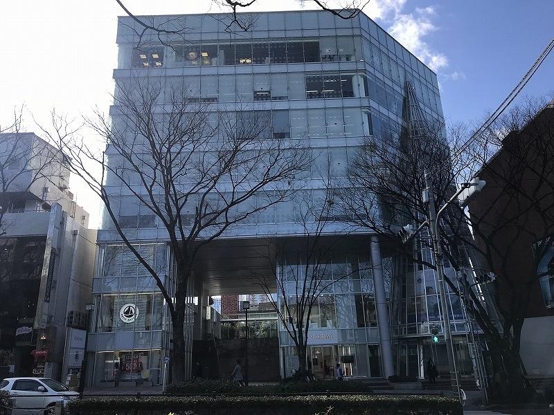 日本看護協会ビルの外観・駐車場イメージ3枚目