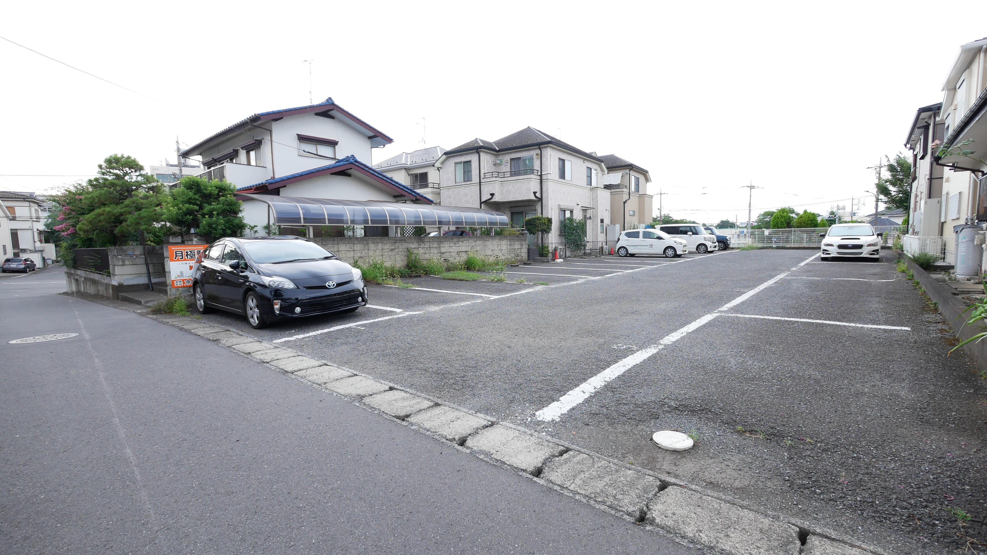 パーキングT・Oの外観・駐車場イメージ1枚目