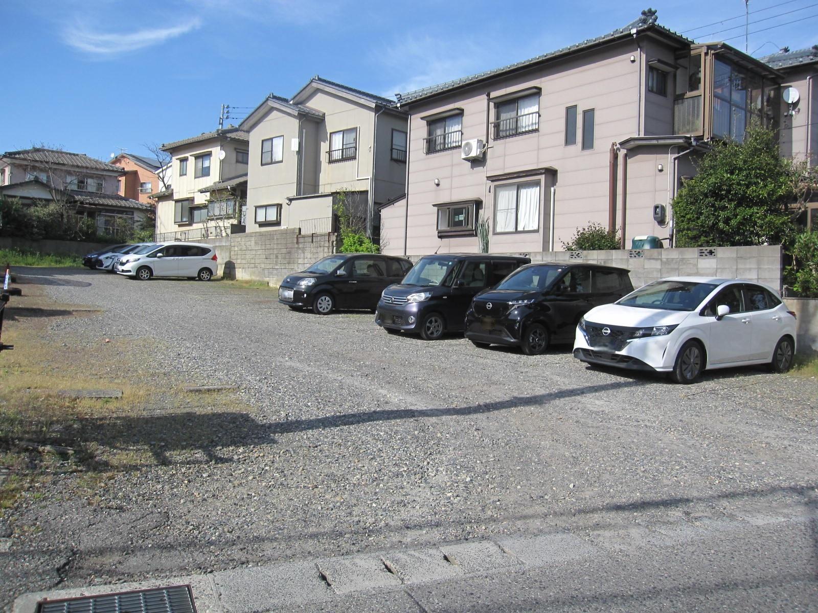 第4駐車場の外観・駐車場イメージ3枚目