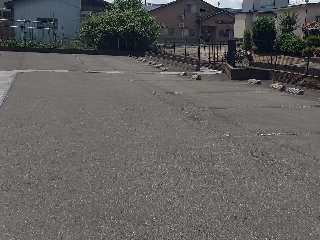 ＩＫＯ(33492)の外観・駐車場イメージ1枚目