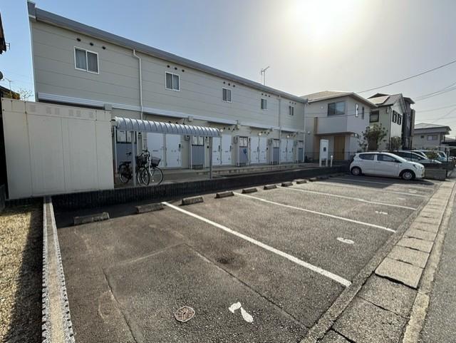 未来(23511)の外観・駐車場イメージ1枚目