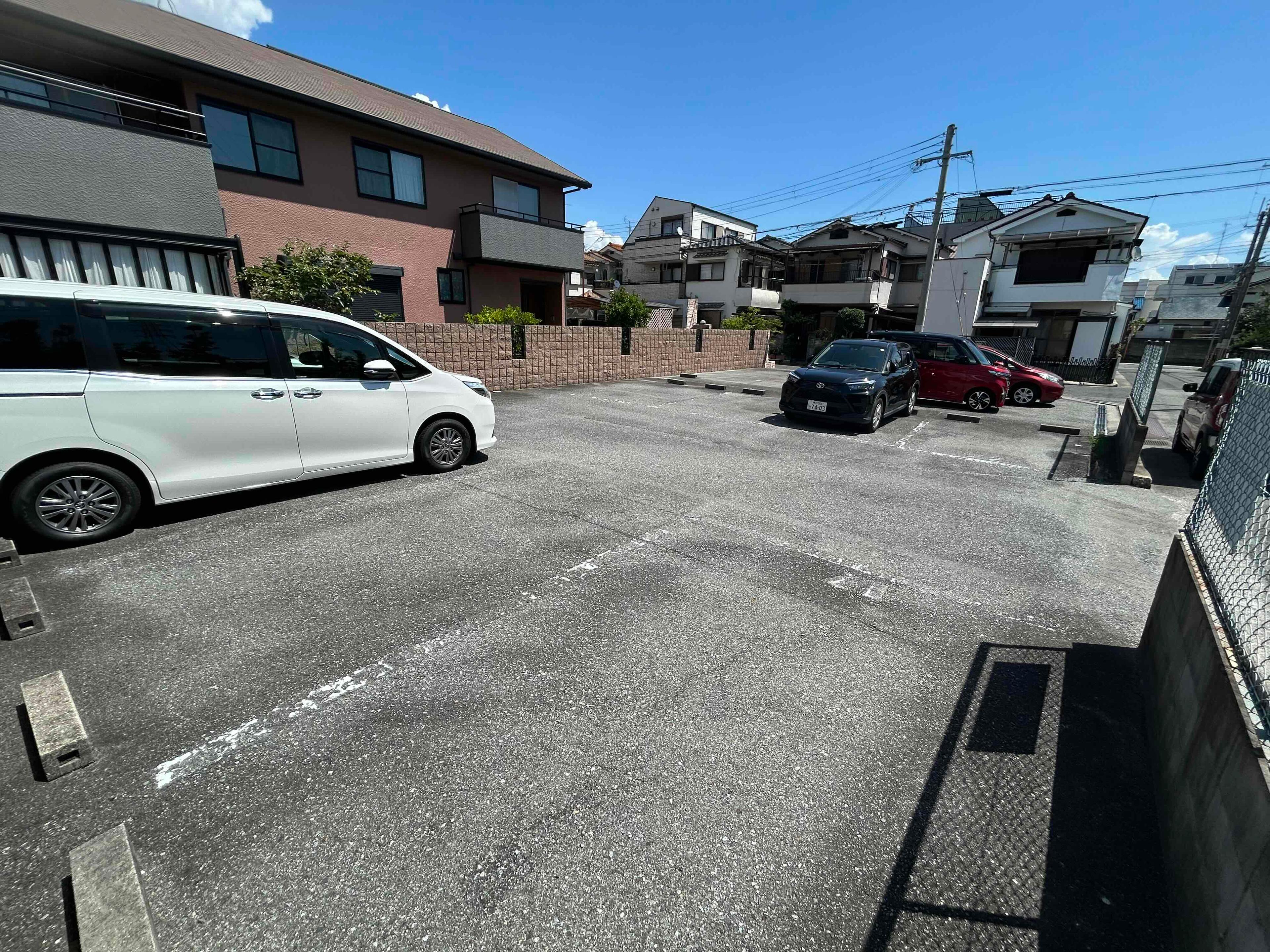 田口幹雄武庫の里ガレージの外観・駐車場イメージ2枚目