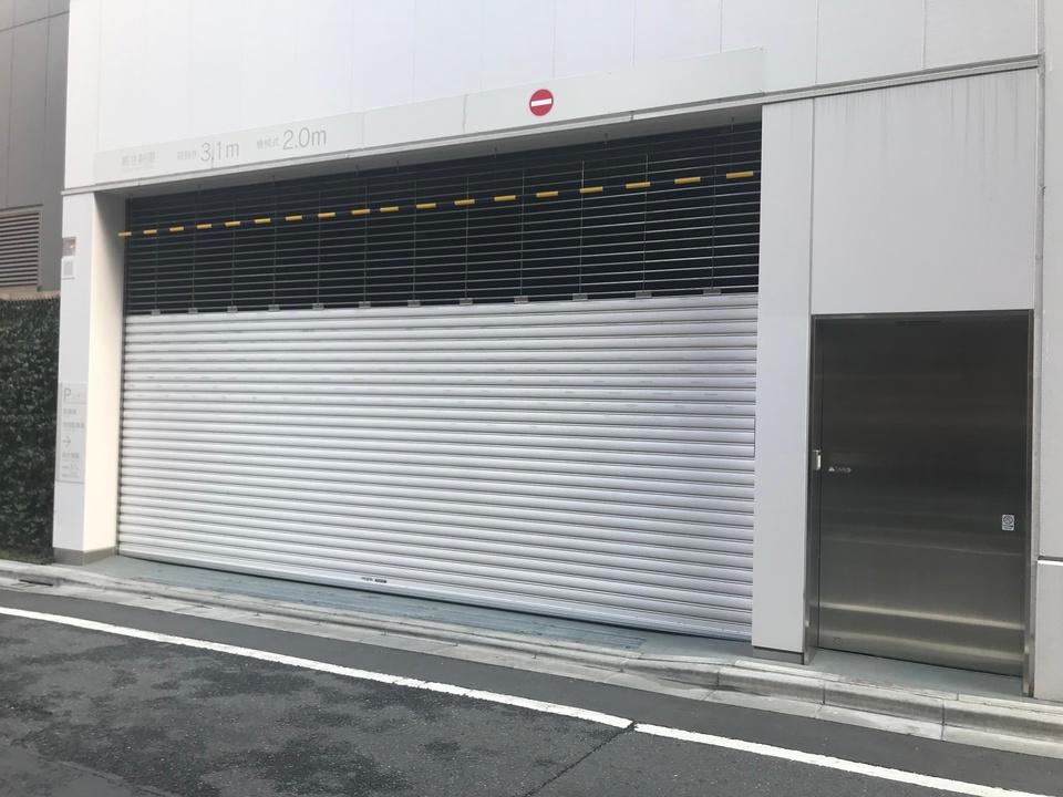 オーガード新宿の外観・駐車場イメージ2枚目