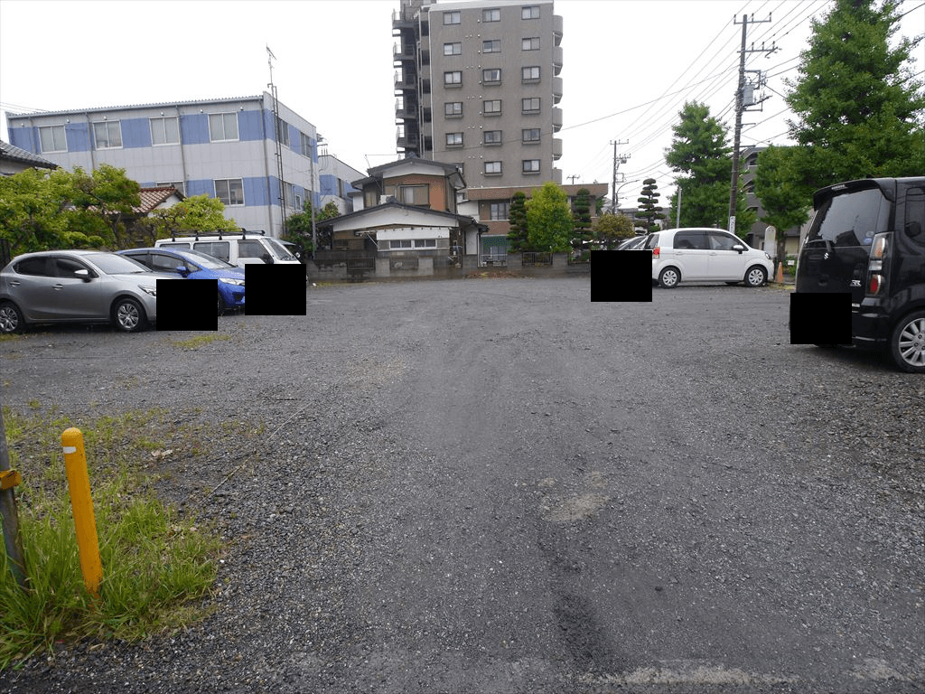 中渕交差点駐車場の外観・駐車場イメージ1枚目