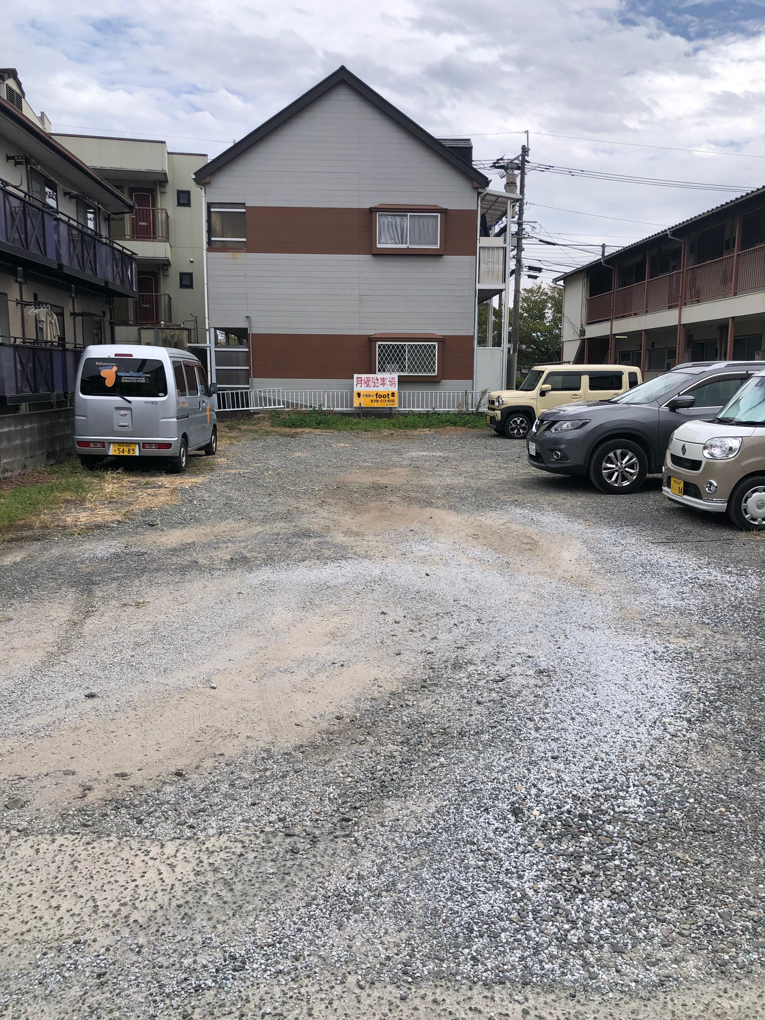 松山駐車場の外観・駐車場イメージ3枚目