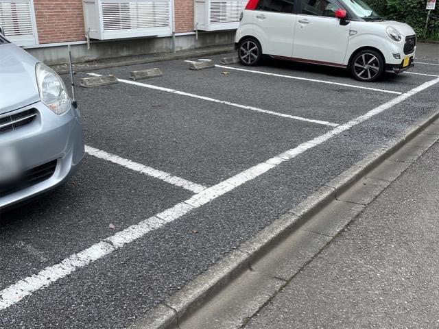 ローズマリー(39955)の外観・駐車場イメージ1枚目