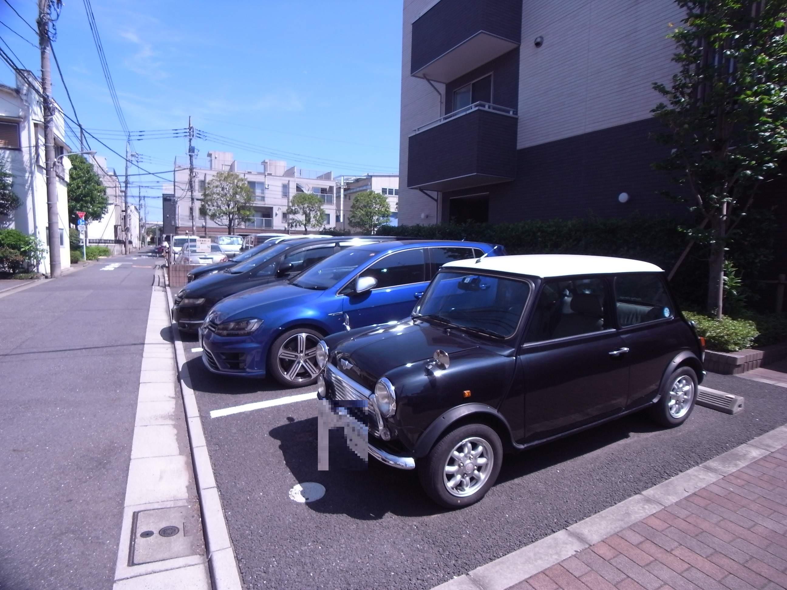 リブリ・松江の外観・駐車場イメージ1枚目