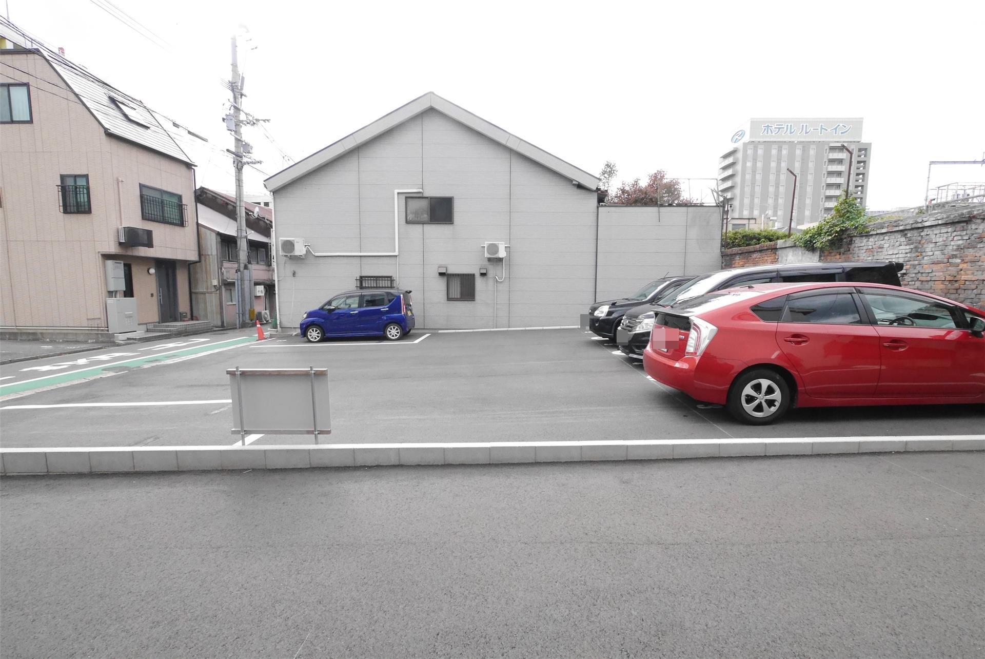 ジョイフル本町駐車場の外観・駐車場イメージ3枚目