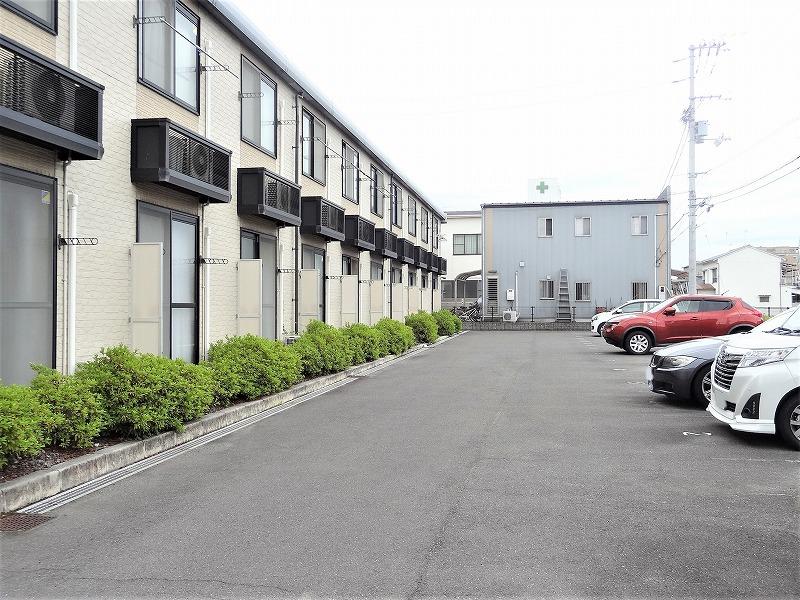 ステラ三條(26223)の外観・駐車場イメージ1枚目
