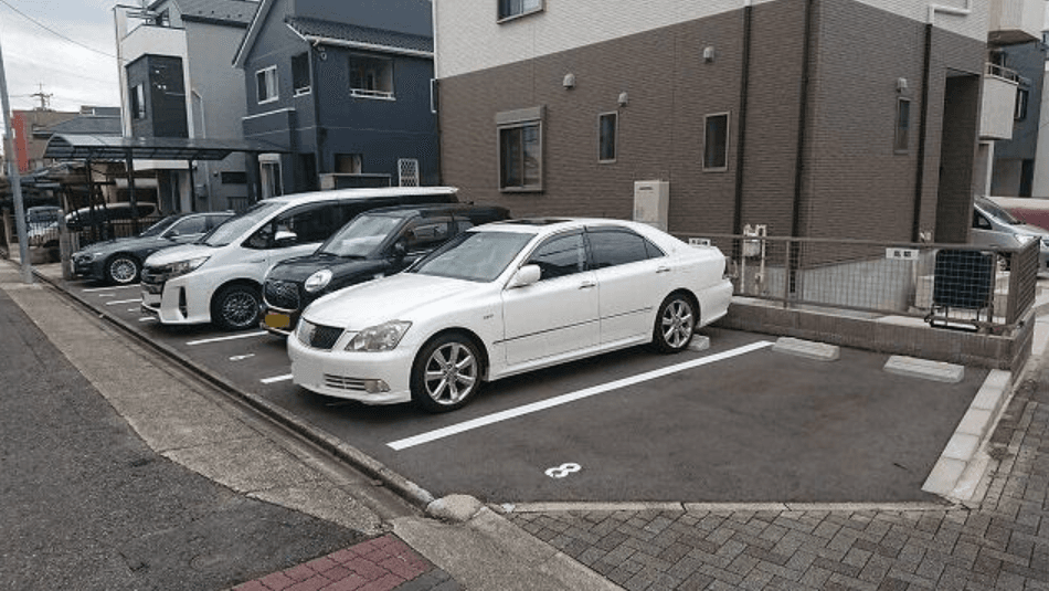 FK上野駐車場（軽自動車専用）の外観・駐車場イメージ2枚目