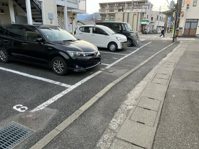 ピースフル(41771)の外観・駐車場イメージ1枚目