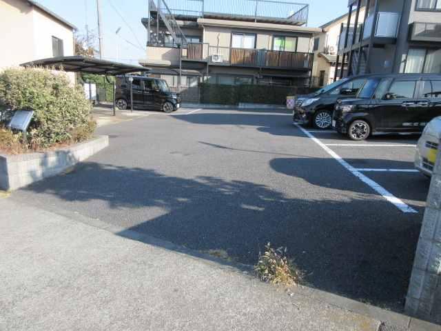 アンティーク(40750)の外観・駐車場イメージ1枚目