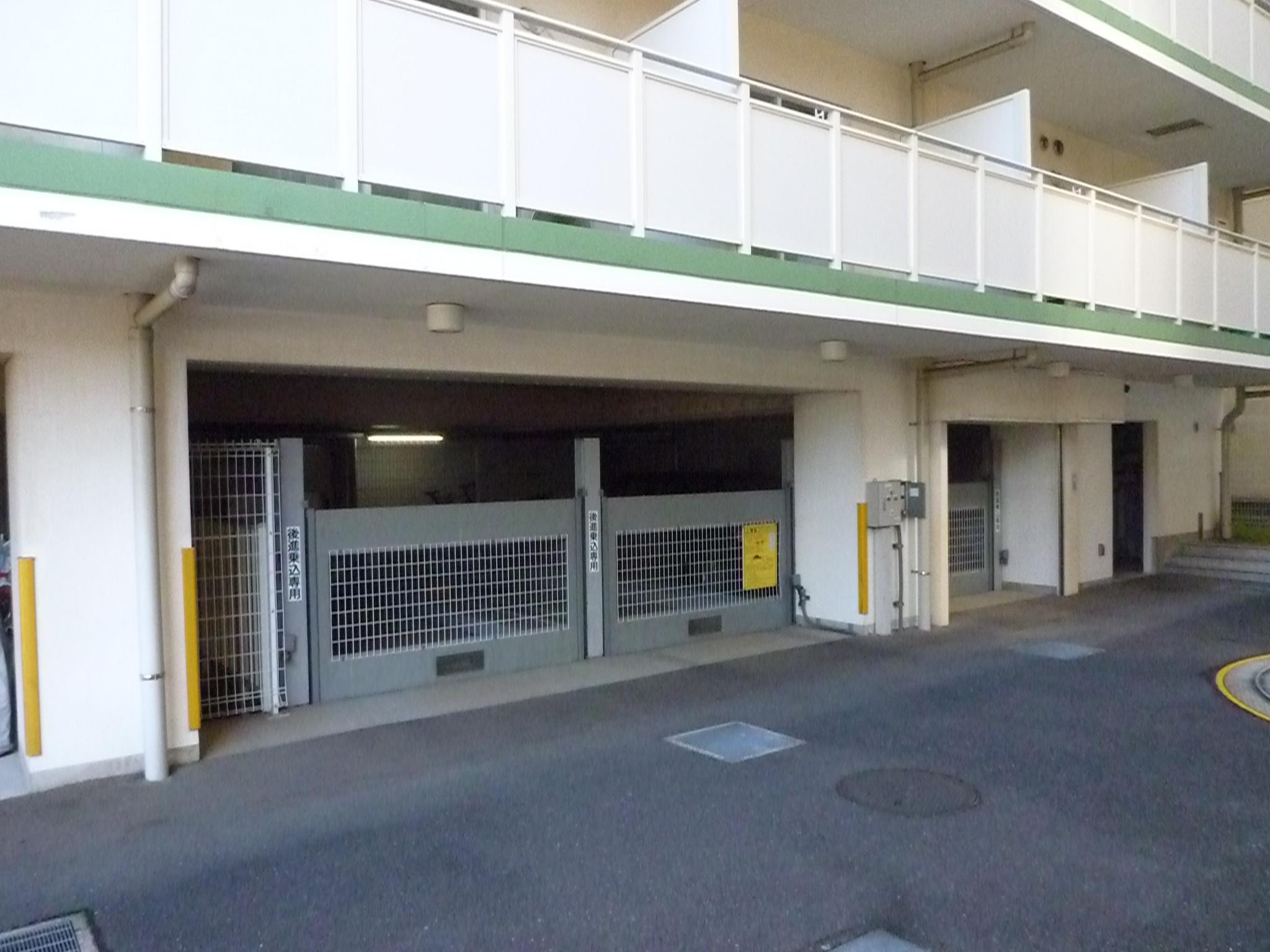 ドゥーエ横浜都筑駐車場の外観・駐車場イメージ3枚目