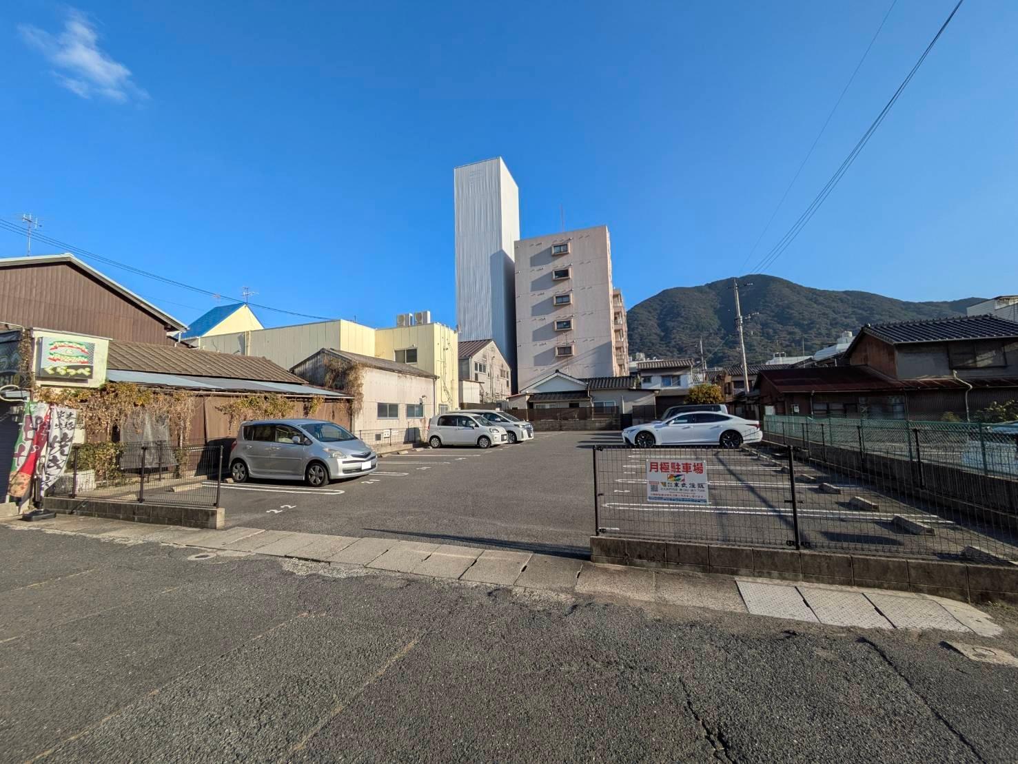 柳町二丁目駐車場の外観・駐車場イメージ1枚目