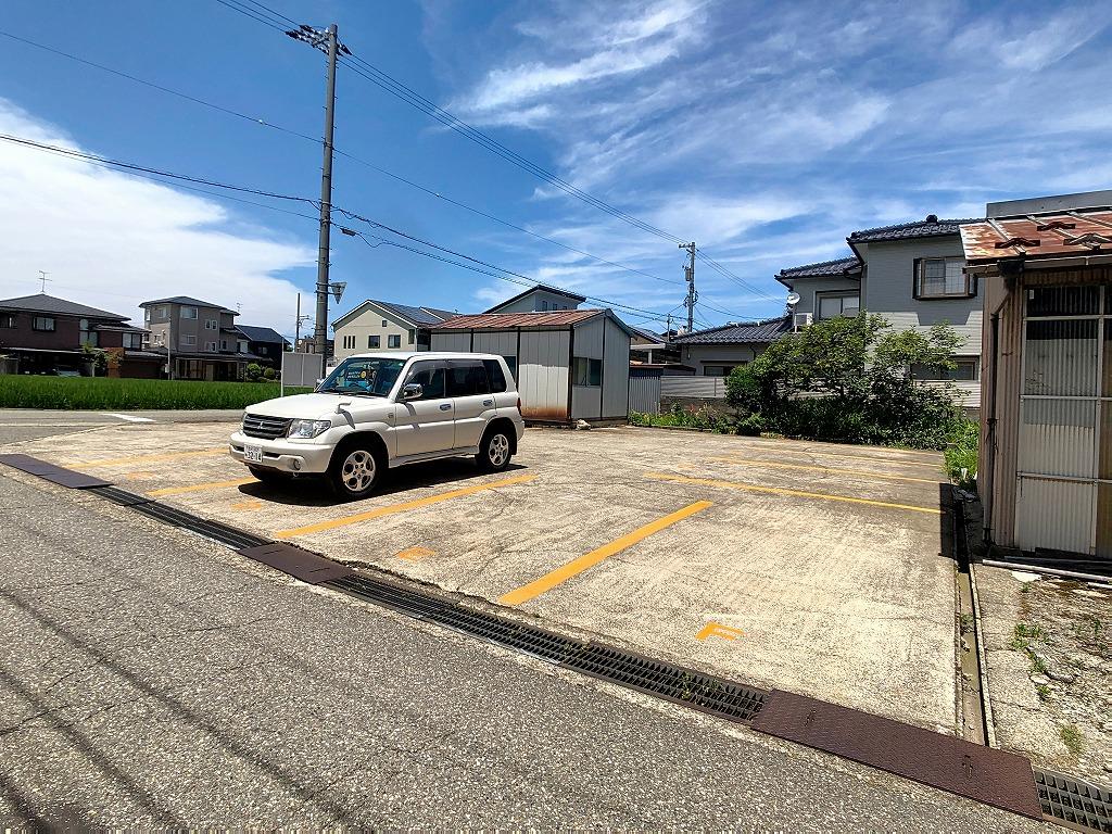 額新保２丁目Ｂパーキングの外観・駐車場イメージ2枚目