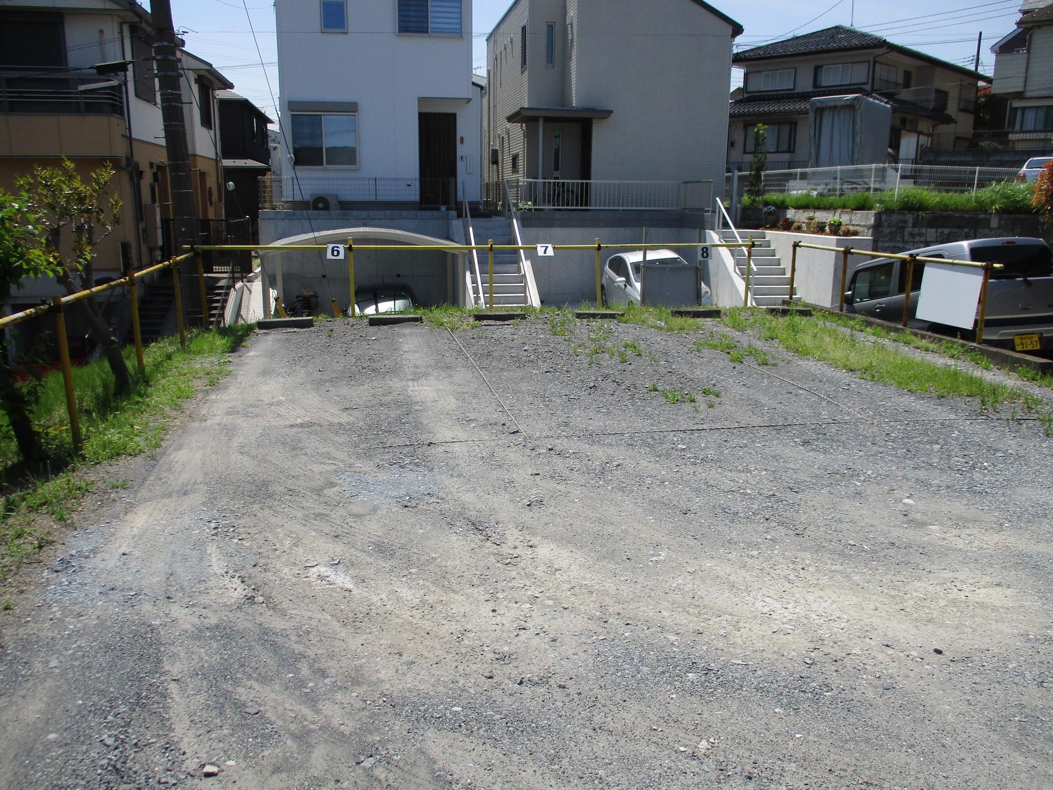 長谷川駐車場の外観・駐車場イメージ3枚目