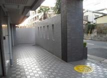 グランフィールド南行徳の外観・駐車場イメージ3枚目